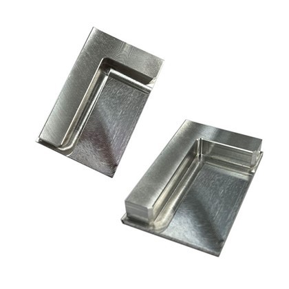 Fabricant de pièces de fraisage CNC à 5 axes