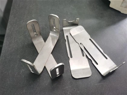 Traitement en tôle en acier inoxydable